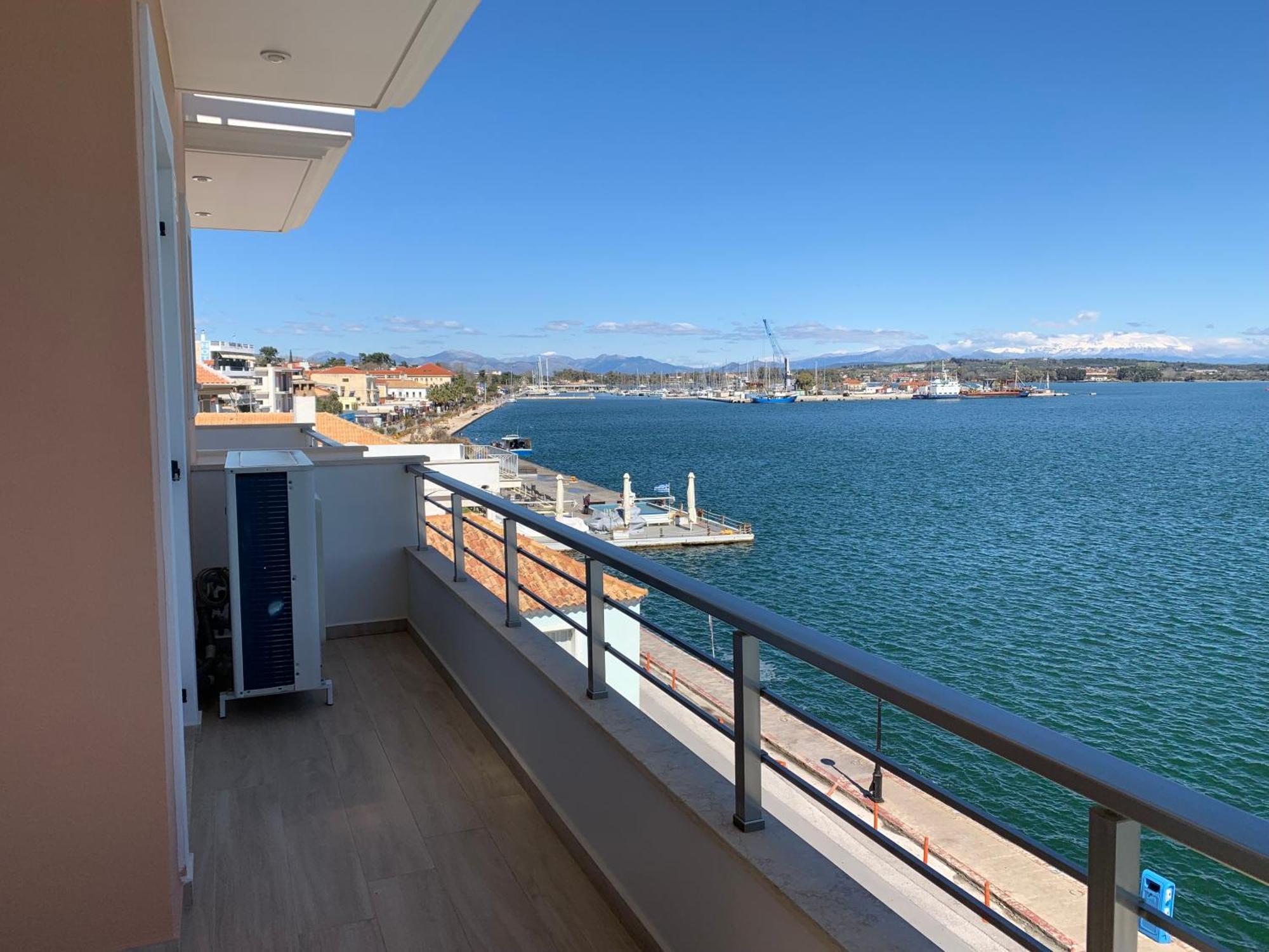 Bluish 3A Apartment Preveza Exterior photo